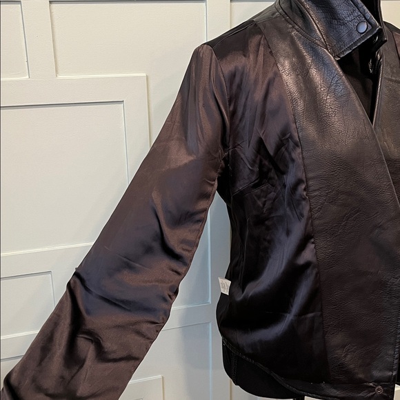 Black Leather (faux) Women's Moto Jacket - Picture 5 of 10